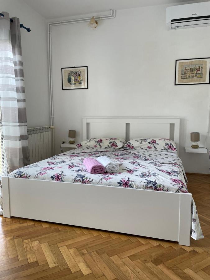 Apartments Mornar Poljica  Kültér fotó