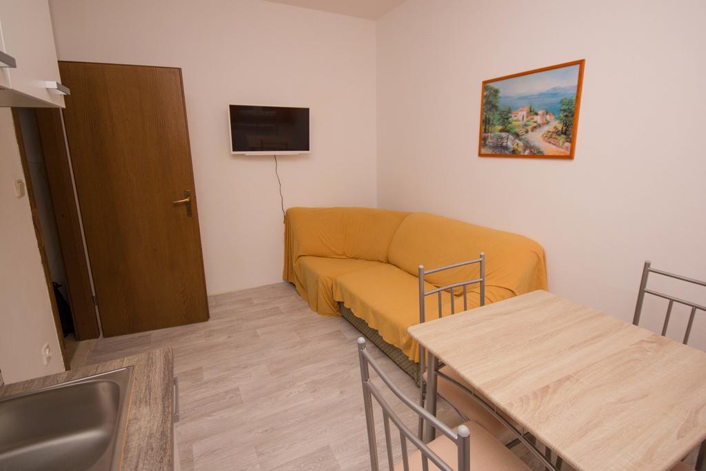 Apartments Mornar Poljica  Kültér fotó