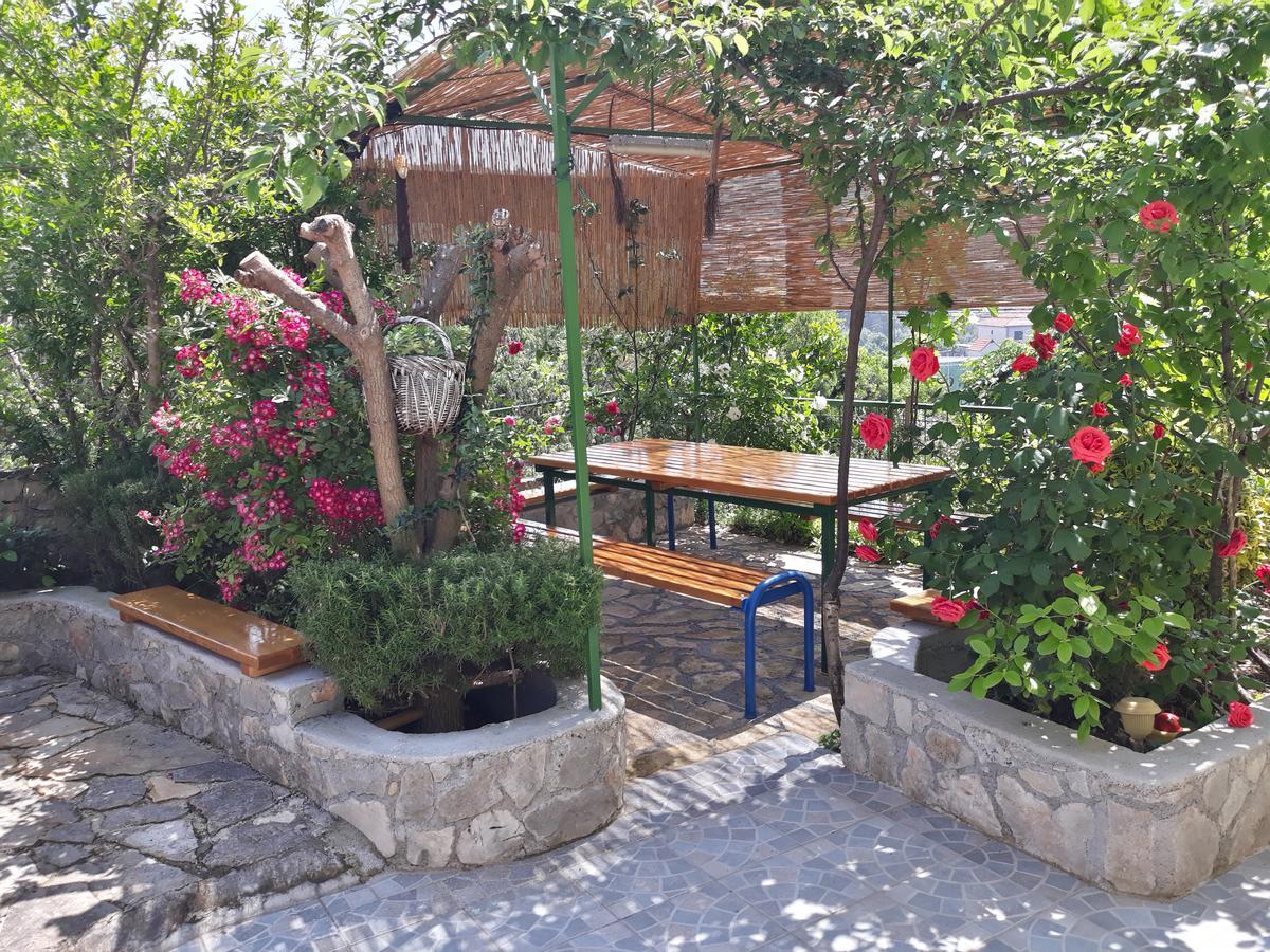 Apartments Mornar Poljica  Kültér fotó